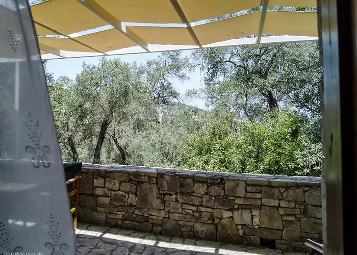 アパート Adamantia S2 ガイオス